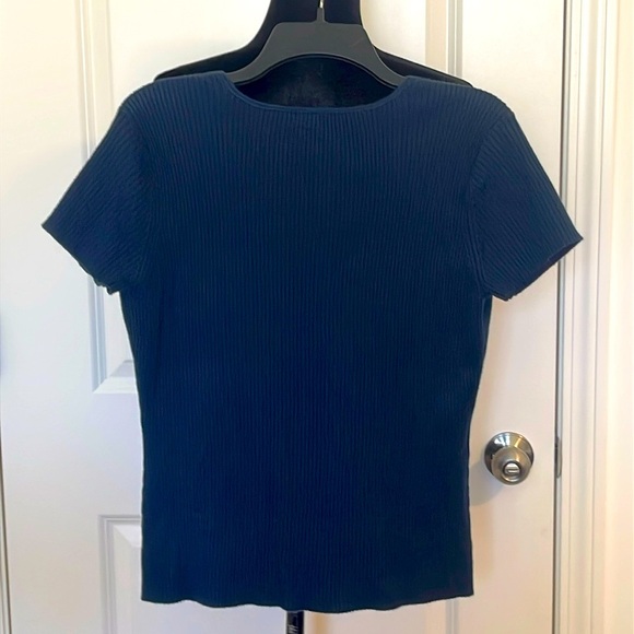 New York & Company Navy Short Sleeve One Button Cardigan Size L - Picture 2 of 4